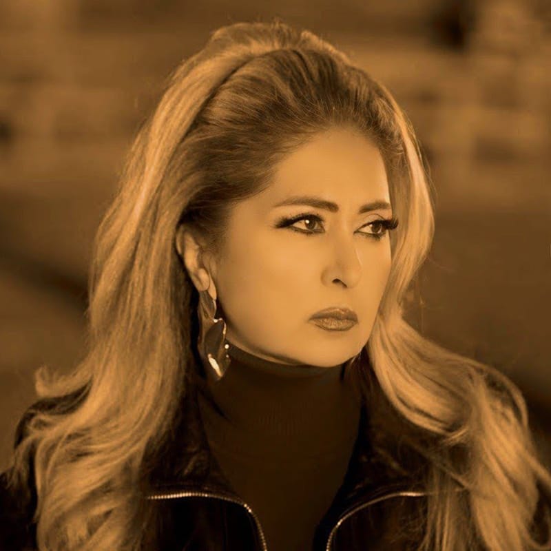 بیا بیا لیلا فروهر