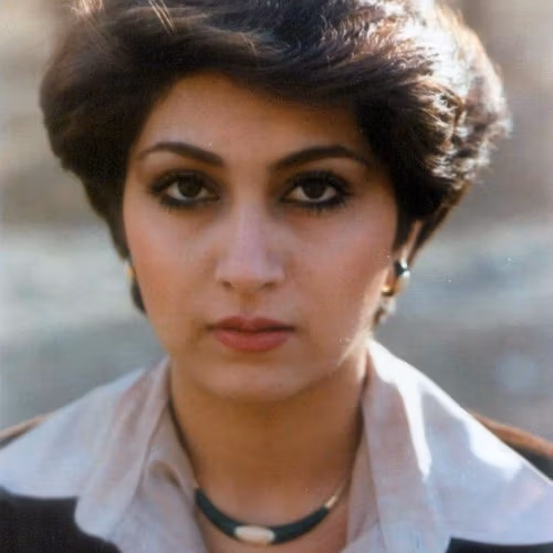 عشق مثل آتیش میمونه لیلا فروهر