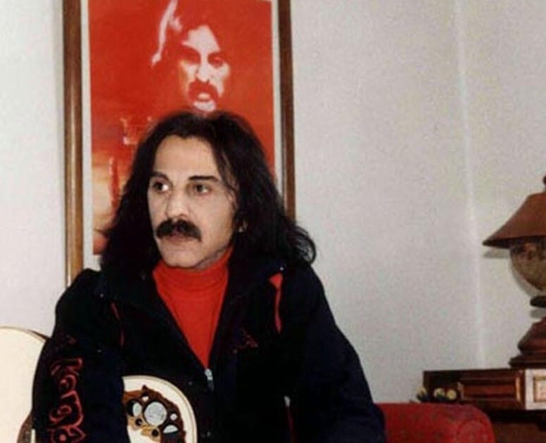 پناهنده کوروش یغمایی