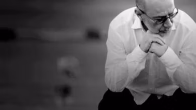 دانلود آهنگ غریبه سیاوش قمیشی