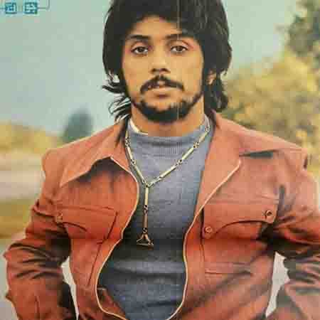 چی میشه گفت داریوش