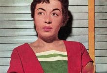 دانلود آهنگ به کنارم بنشین دلکش